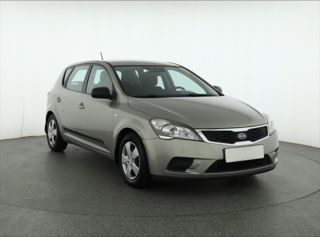Kia Ceed 2010