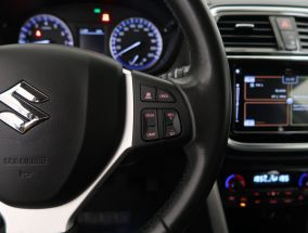 Suzuki SX4 S-Cross - 2020