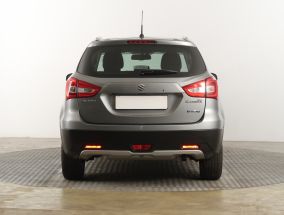 Suzuki SX4 S-Cross - 2020