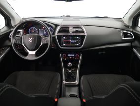 Suzuki SX4 S-Cross - 2020