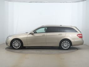 Mercedes-Benz E - 2012
