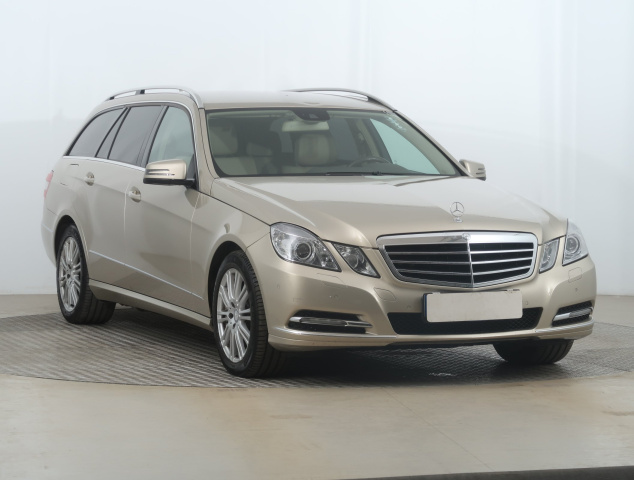 Mercedes-Benz E 2012