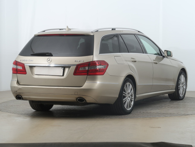 Mercedes-Benz E 350 CDI 4MATIC
