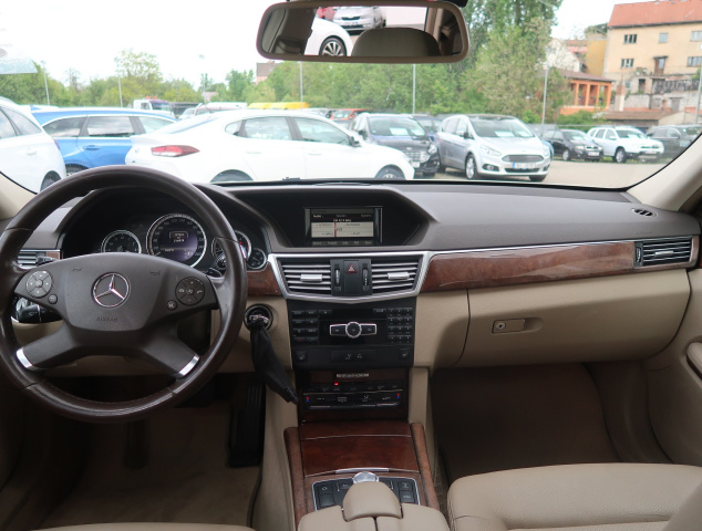 Mercedes-Benz E 350 CDI 4MATIC