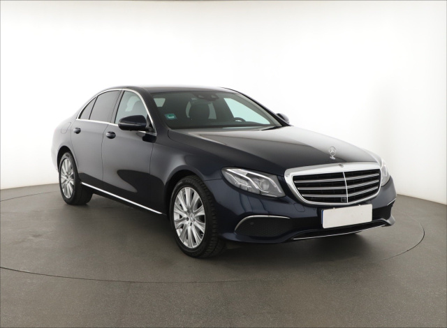Mercedes-Benz E 2017