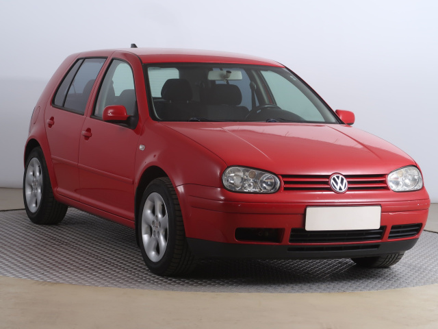 Volkswagen Golf, 2001