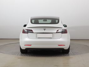 Tesla Model 3 - 2021