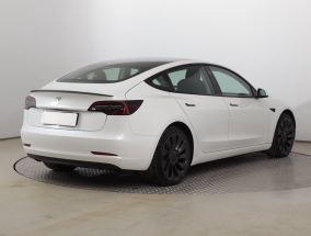 Tesla Model 3 - 2021