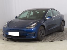 Tesla Model 3 - 2019