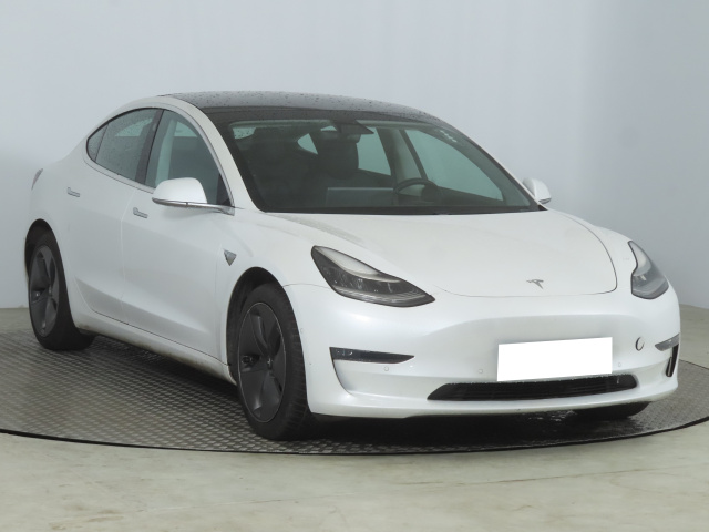 Tesla Model 3 2019