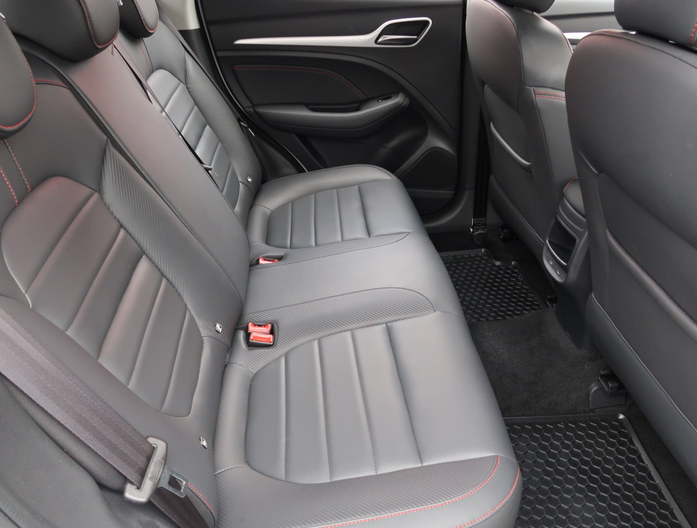 MG ZS SUV