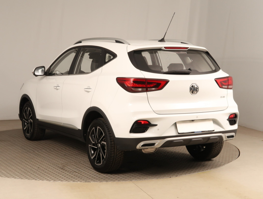 MG ZS SUV