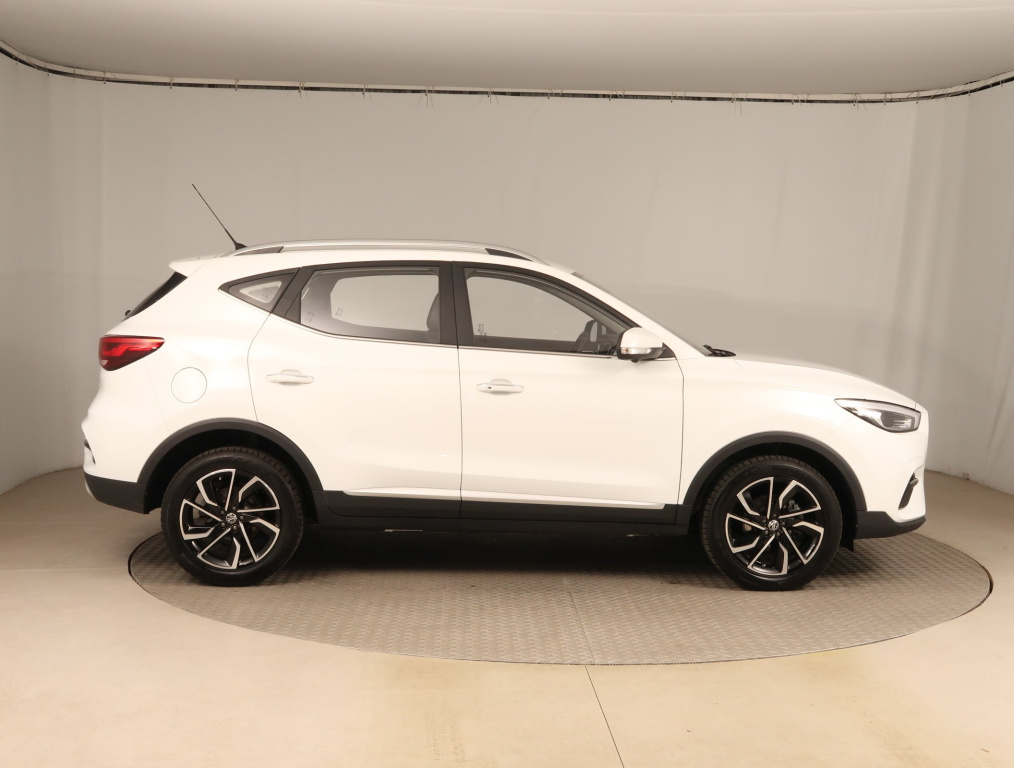 MG ZS SUV