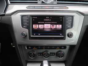 Volkswagen Passat - 2017