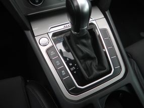 Volkswagen Passat - 2017