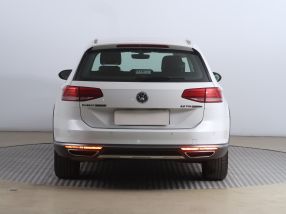 Volkswagen Passat - 2017