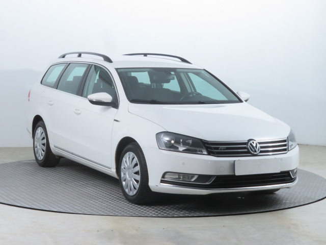 Volkswagen Passat 2011