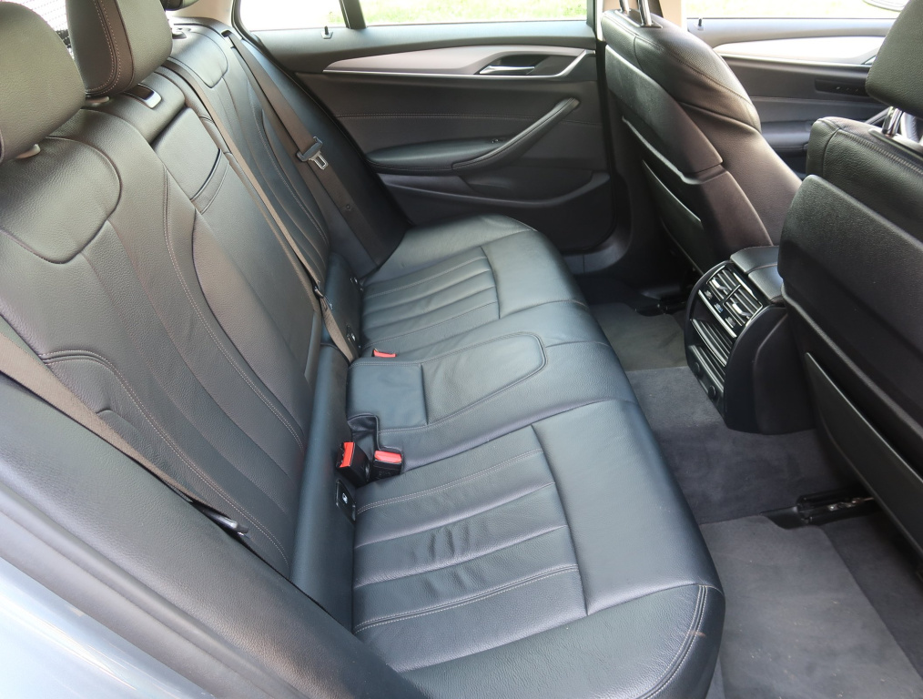 BMW 5