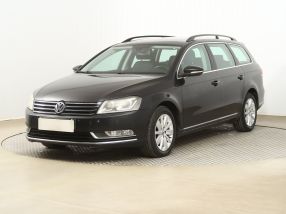 Volkswagen Passat - 2012