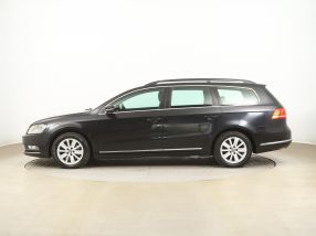 Volkswagen Passat - 2012