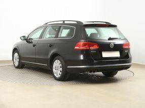 Volkswagen Passat - 2012