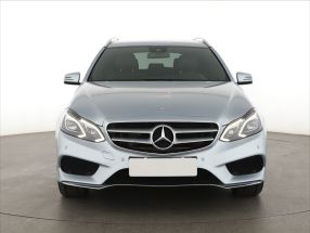Mercedes-Benz E - 2013