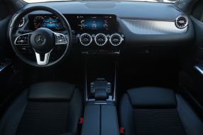 Mercedes-Benz B - 2020