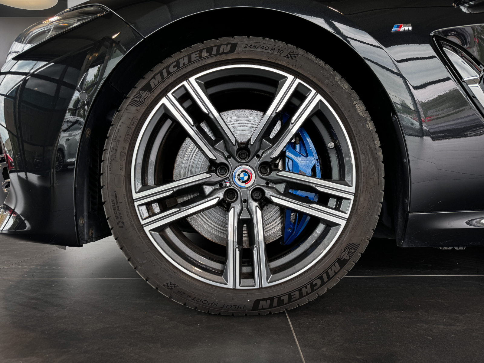 BMW 8 - 2022