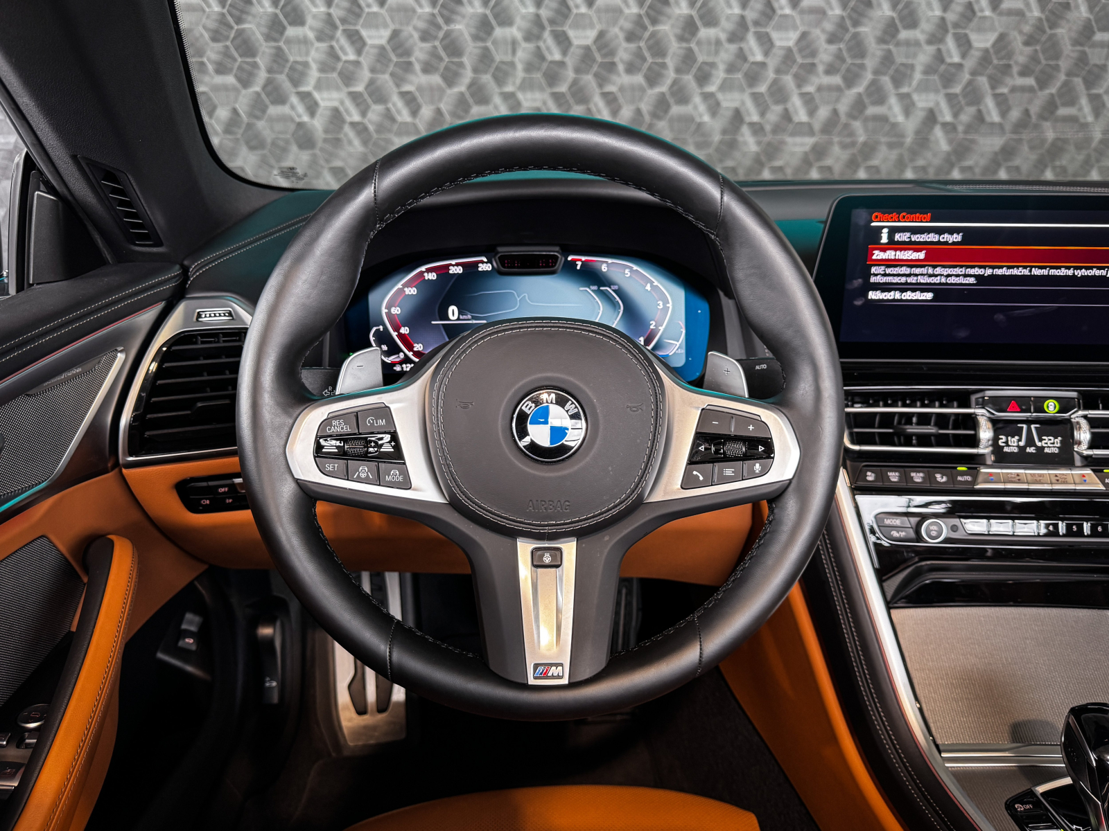 BMW 8 - 2022