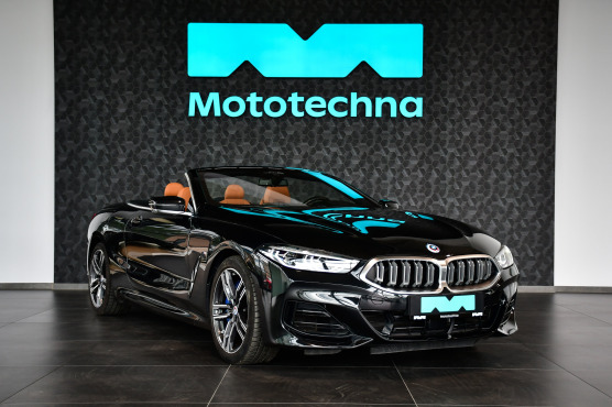 BMW 8