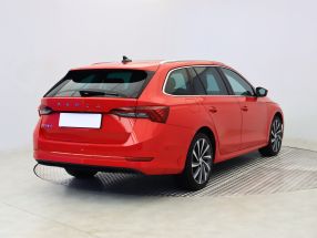 Škoda Octavia - 2023