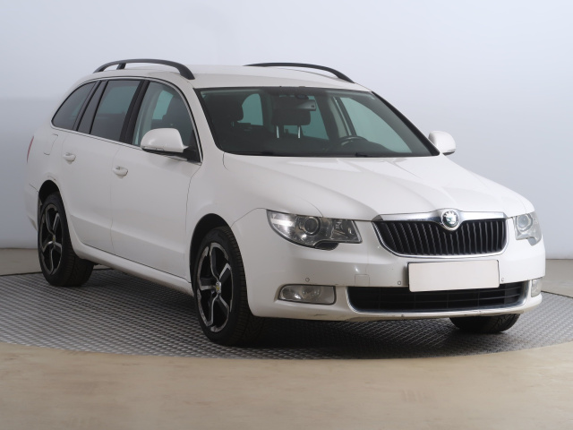Škoda Superb, 2013