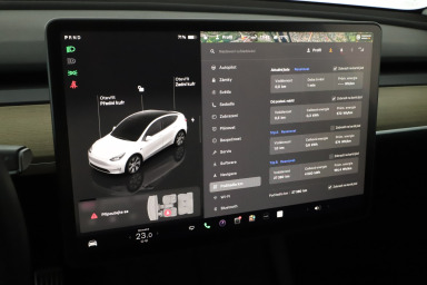 Tesla Model Y - 2023