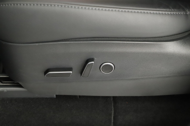 Tesla Model Y - 2023