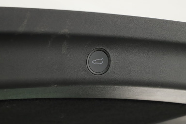 Tesla Model Y - 2023