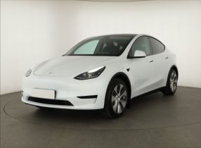 Tesla Model Y - 2023