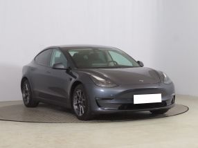 Tesla Model 3 - 2021