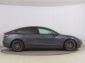 Tesla Model 3 - 2021