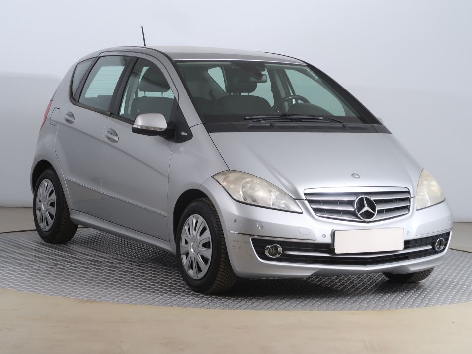 Mercedes-Benz A - 2009
