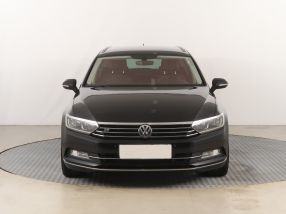 Volkswagen Passat - 2015