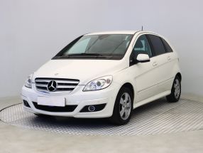 Mercedes-Benz B - 2011