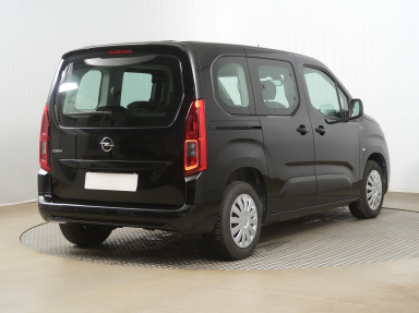 Opel Combo - 2022