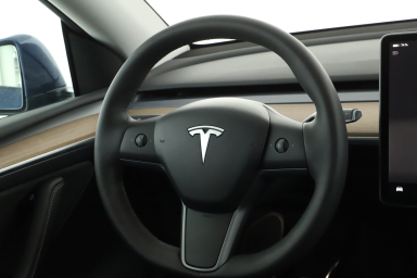 Tesla Model Y - 2022