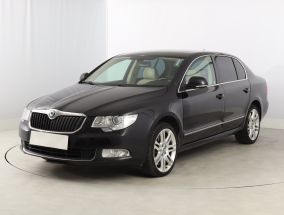 Skoda Superb - 2011