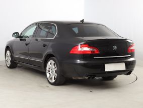 Skoda Superb - 2011
