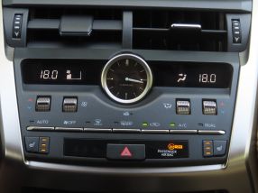 Lexus NX - 2021