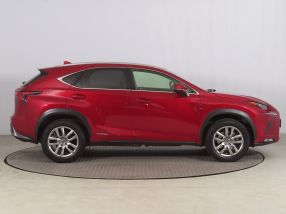 Lexus NX - 2021