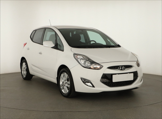 Hyundai ix20, 2013