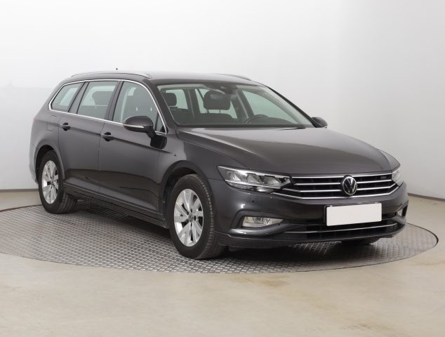 Volkswagen Passat 2021