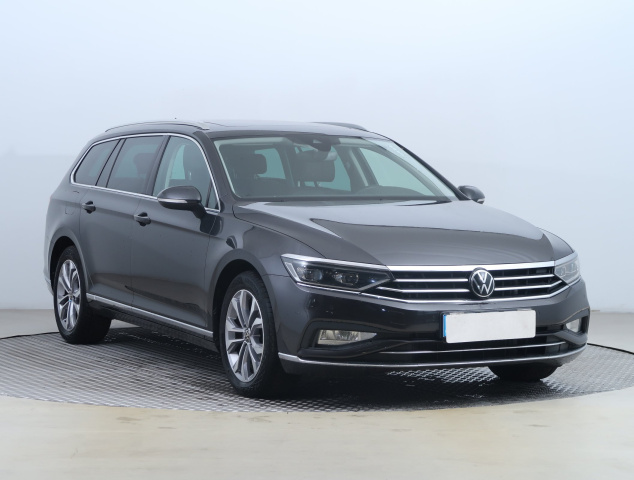 Volkswagen Passat 2021